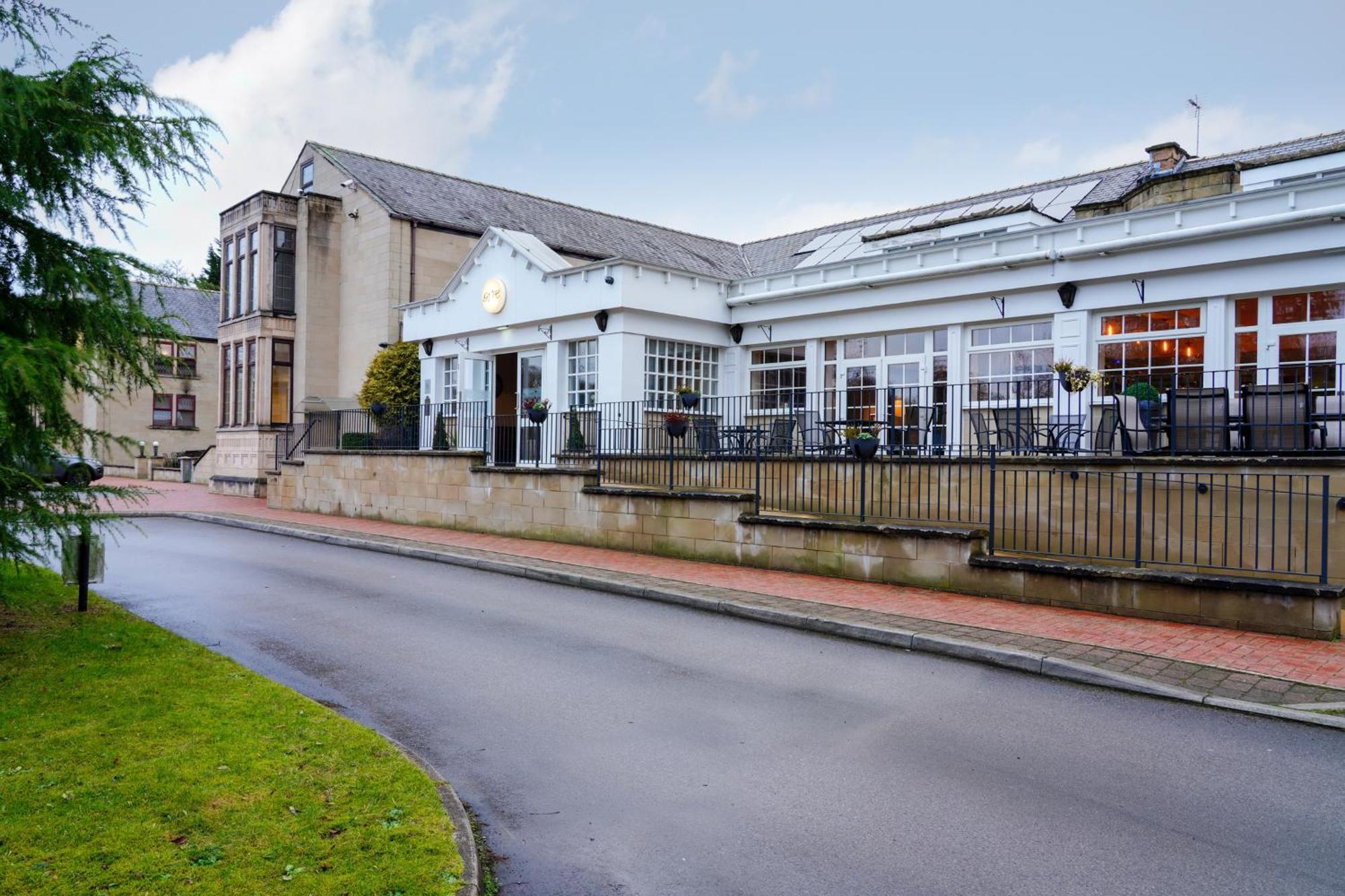 Gomersal Park Hotel & Dream Spa Exteriör bild